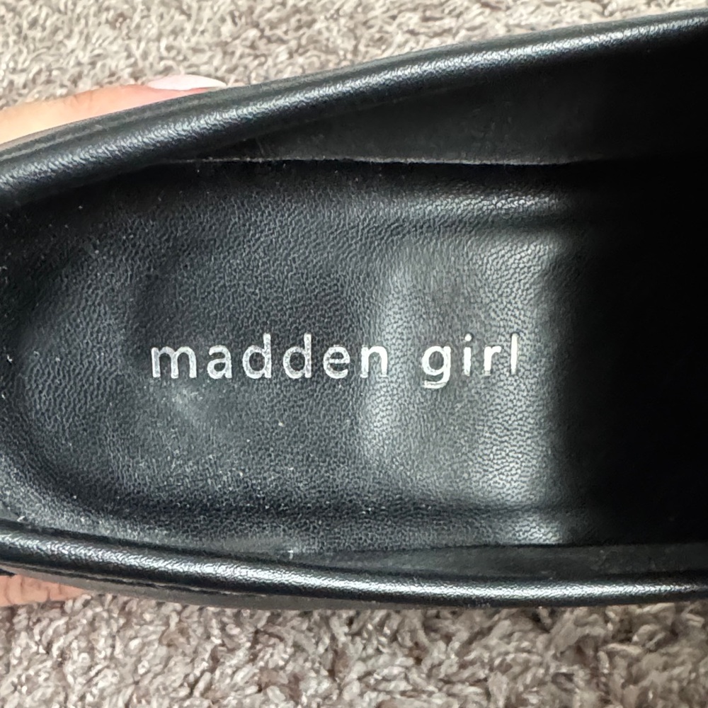Madden Girl Black Chain Detail Loafers - Picture 2 of 6
